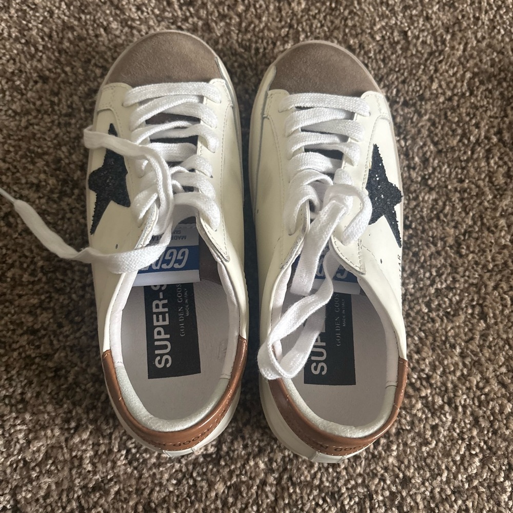 Golden Goose Superstars - Picture 3 of 3